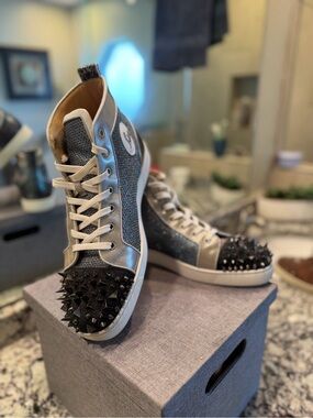 Christian Louboutin | Shoes | Authentic Christian Louboutin Paris